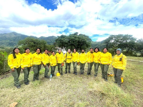 Jóvenes y mujeres fortalecen la gestión comunitaria del fuego en la Reserva de Biósfera Podocarpus-El Cóndor Proyecto CEPF