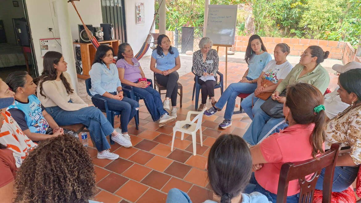 miPáramo incorpora el enfoque de género e inclusión social para fortalecer el liderazgo de mujeres caficultoras de Tona Fondos de Agua Sostenibles